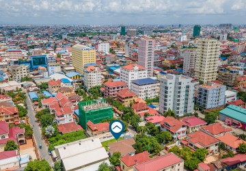 423 Sqm Land With Small House For Rent - Phsar Daeum Thkov, Phnom Penh thumbnail