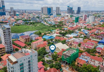 423 Sqm Land With Small House For Rent - Phsar Daeum Thkov, Phnom Penh thumbnail