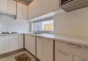 2 Bedroom Serviced Apartment For Rent - Tonle Bassac, Phnom Penh thumbnail