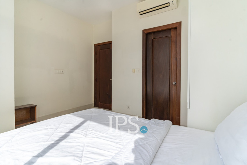 2 Bedroom Serviced Apartment For Rent - Tonle Bassac, Phnom Penh