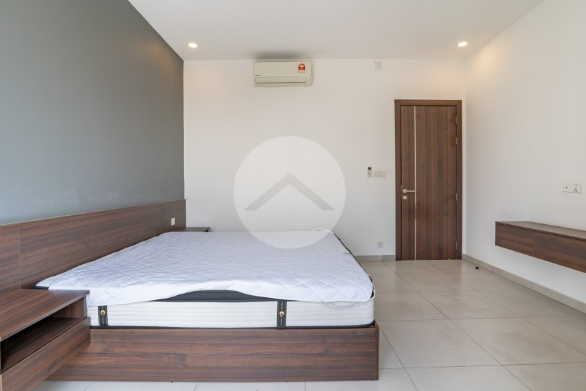 1 Bedroom Serviced Apartment For Rent - Toul Kork, Phnom Penh