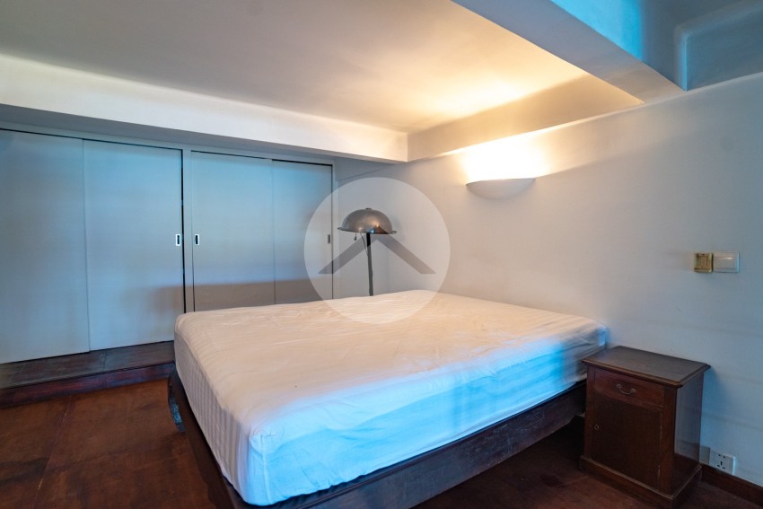 1 Bedroom Loft Apartment For Rent - Along Riverside, Phsar Kandal 1, Phnom Penh