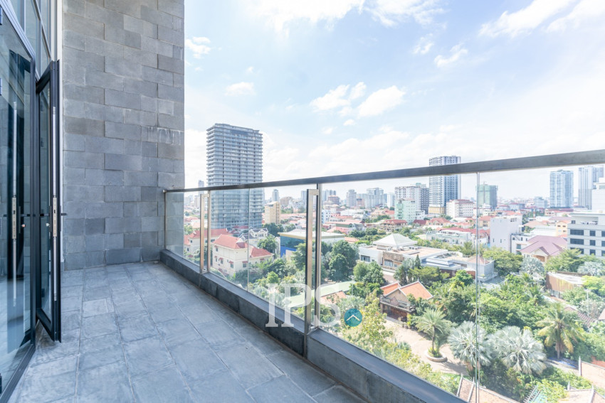 Duplex 3 Bedroom Penthouse Serviced Apartment For Rent - Boeung Kak 1, Phnom Penh