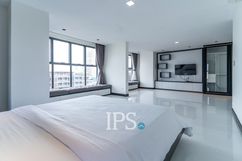 Duplex 3 Bedroom Penthouse Serviced Apartment For Rent - Boeung Kak 1, Phnom Penh