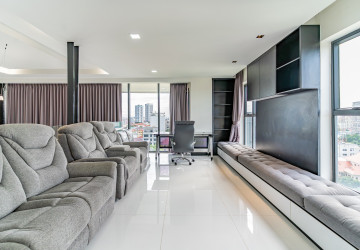Duplex 2 Bedroom Penthouse Serviced Apartment For Rent - Boeung Kak 1, Phnom Penh thumbnail