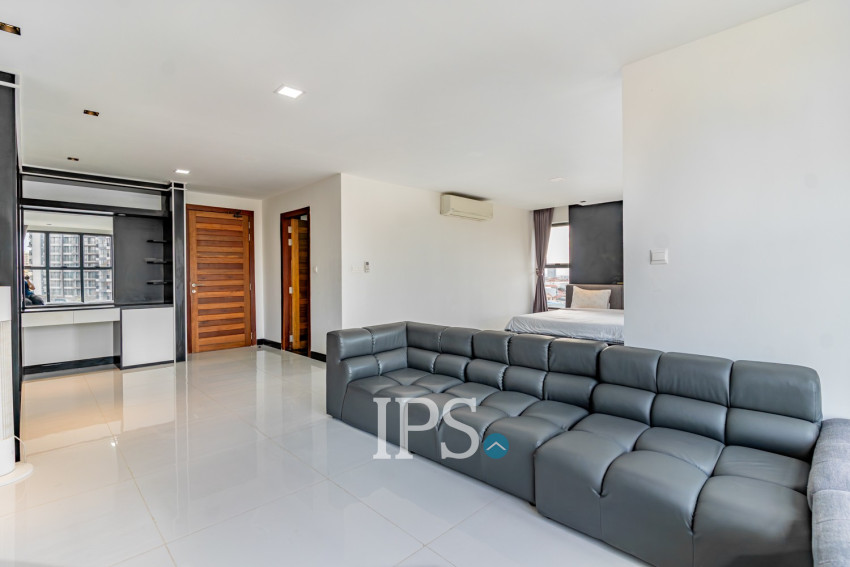 Duplex 2 Bedroom Penthouse Serviced Apartment For Rent - Boeung Kak 1, Phnom Penh