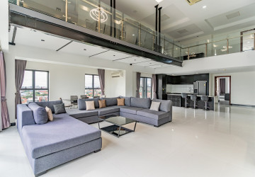 Duplex 2 Bedroom Penthouse Serviced Apartment For Rent - Boeung Kak 1, Phnom Penh thumbnail