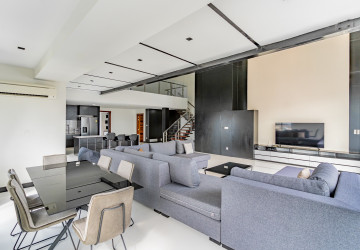 Duplex 2 Bedroom Penthouse Serviced Apartment For Rent - Boeung Kak 1, Phnom Penh thumbnail