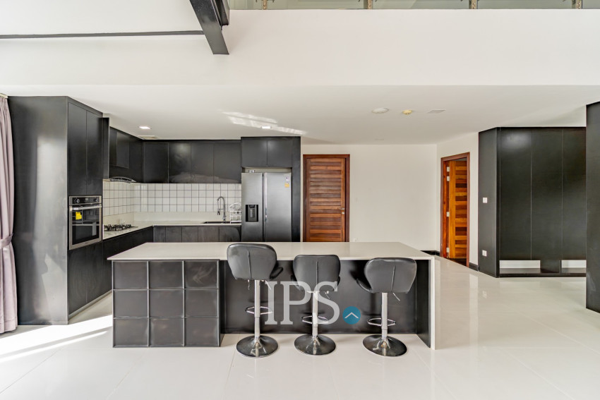 Duplex 2 Bedroom Penthouse Serviced Apartment For Rent - Boeung Kak 1, Phnom Penh