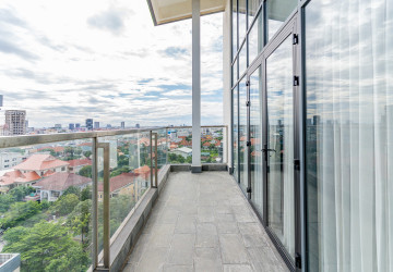 Duplex 2 Bedroom Penthouse Serviced Apartment For Rent - Boeung Kak 1, Phnom Penh thumbnail