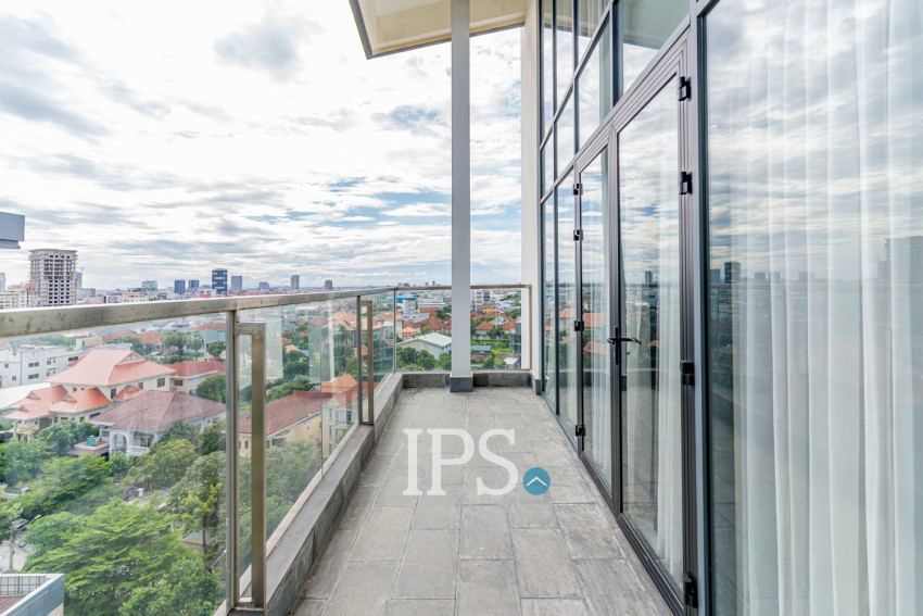 Duplex 2 Bedroom Penthouse Serviced Apartment For Rent - Boeung Kak 1, Phnom Penh