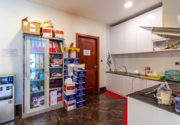 4 Bedroom Commercial Shophouse For Sale -  Wat Damnak, Siem Reap thumbnail