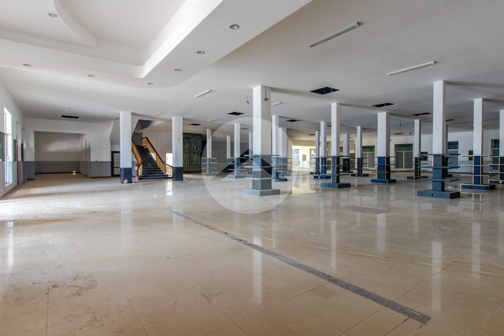3000 Sqm Commercial Space For Rent - Svay Dangkum, Siem Reap - Image 6