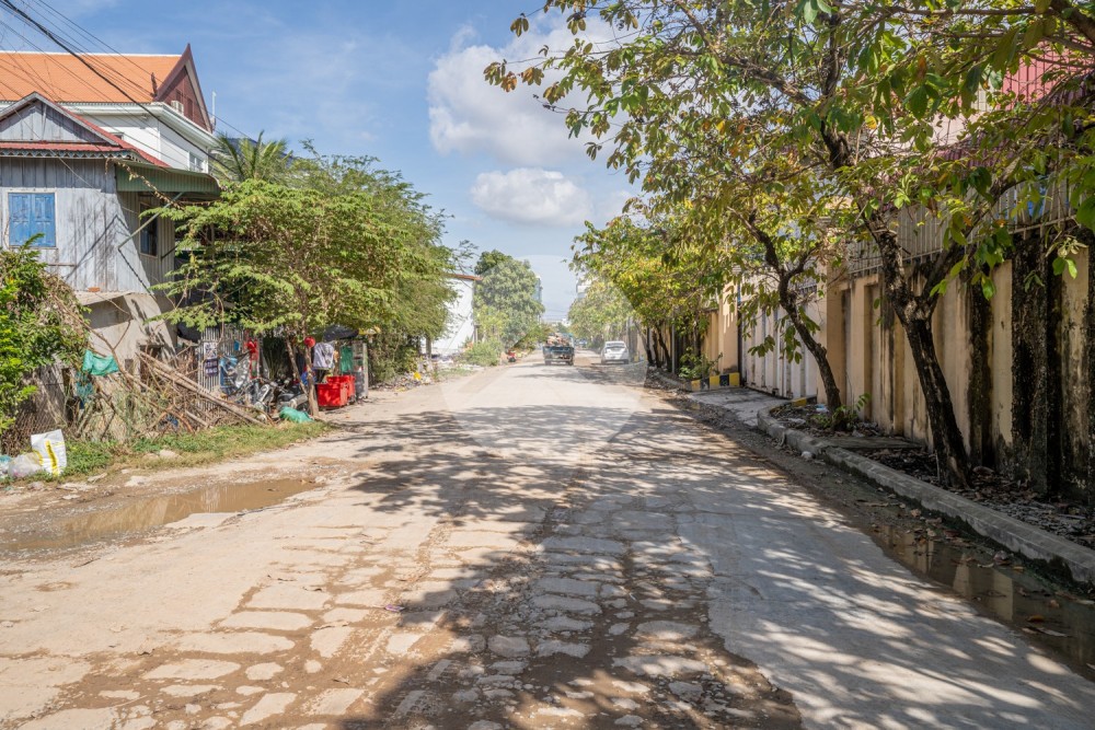 625 Sqm Warehouse For Rent - Khmounh, Sen Sok, Phnom Penh - Image 15 625 Sqm Warehouse For Rent - Khmounh, Sen Sok, Phnom Penh - Image 15