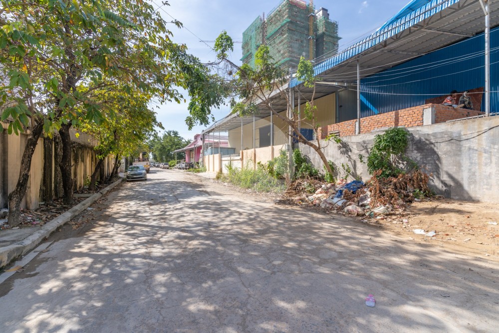 625 Sqm Warehouse For Rent - Khmounh, Sen Sok, Phnom Penh - Image 16 625 Sqm Warehouse For Rent - Khmounh, Sen Sok, Phnom Penh - Image 16