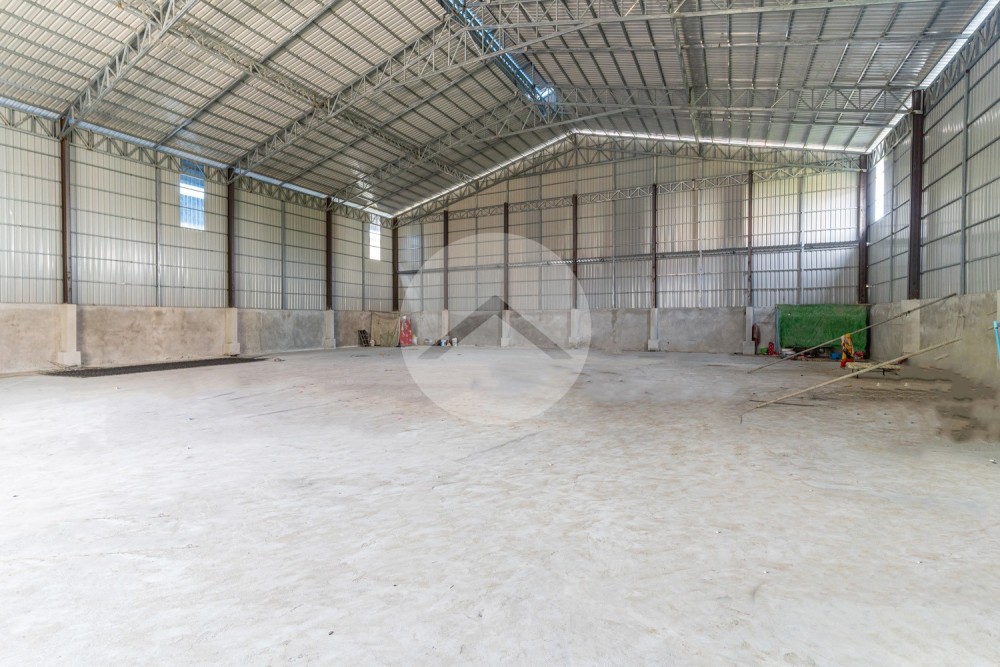 625 Sqm Warehouse For Rent - Khmounh, Sen Sok, Phnom Penh - Image 3 625 Sqm Warehouse For Rent - Khmounh, Sen Sok, Phnom Penh - Image 3