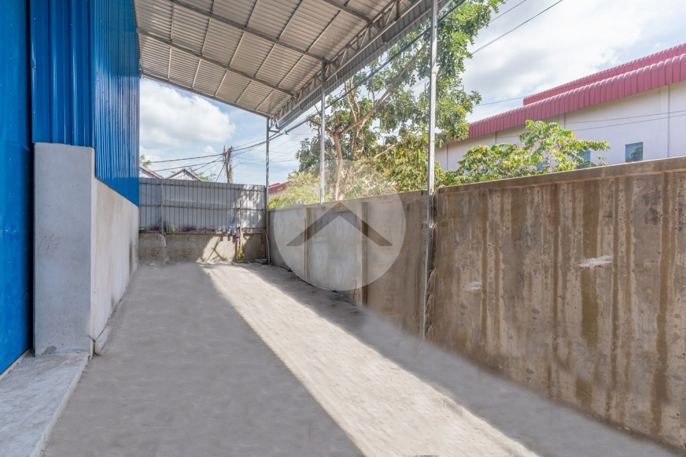 625 Sqm Warehouse For Rent - Khmounh, Sen Sok, Phnom Penh - Image 5 625 Sqm Warehouse For Rent - Khmounh, Sen Sok, Phnom Penh - Image 5