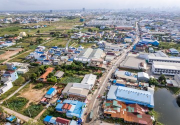 2100 Sqm Commercial Land with Warehouse For Rent - Krang Thnong, Phnom Penh thumbnail