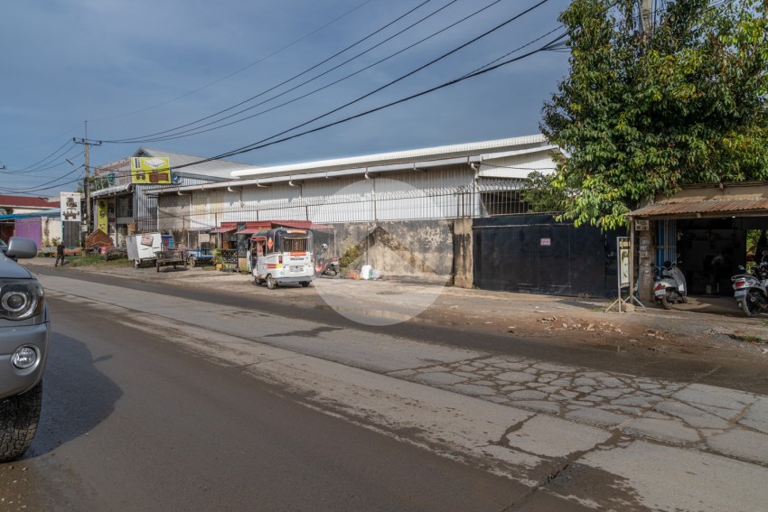 2100 Sqm Commercial Land with Warehouse For Rent - Krang Thnong, Phnom Penh