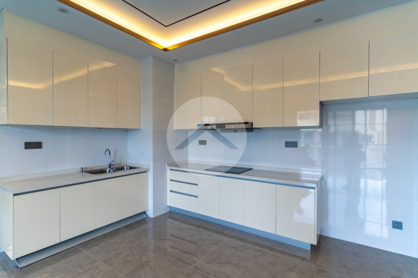 17th Floor 2 Bedroom Duplex Penthouse For Sale - One Park, Srah Chork, Phnom Penh