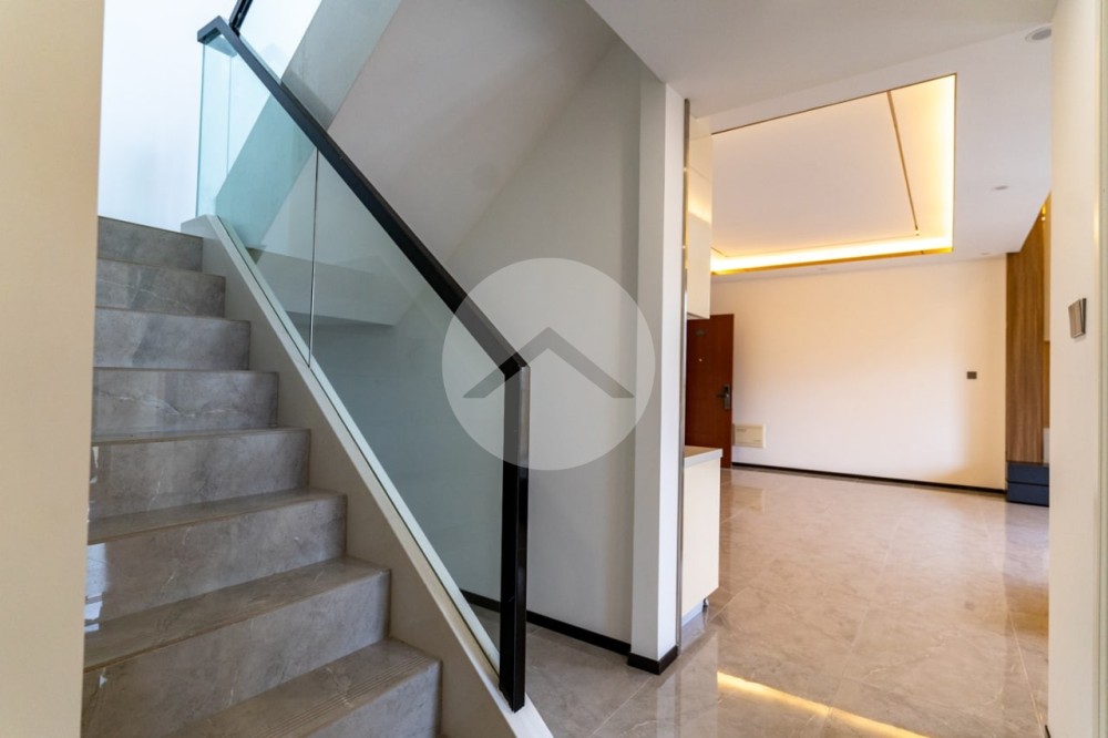 17th Floor 2 Bedroom Duplex Penthouse For Sale - One Park, Srah Chork, Phnom Penh - Image 13 17th Floor 2 Bedroom Duplex Penthouse For Sale - One Park, Srah Chork, Phnom Penh - Image 13