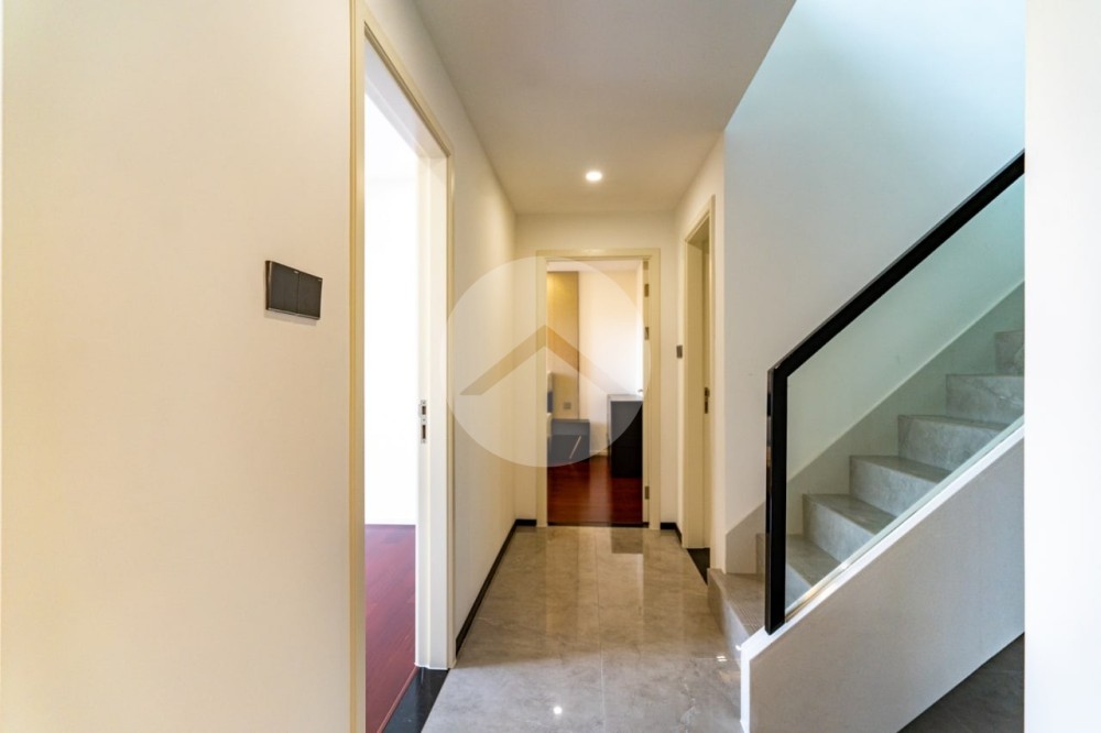 17th Floor 2 Bedroom Duplex Penthouse For Sale - One Park, Srah Chork, Phnom Penh - Image 15 17th Floor 2 Bedroom Duplex Penthouse For Sale - One Park, Srah Chork, Phnom Penh - Image 15