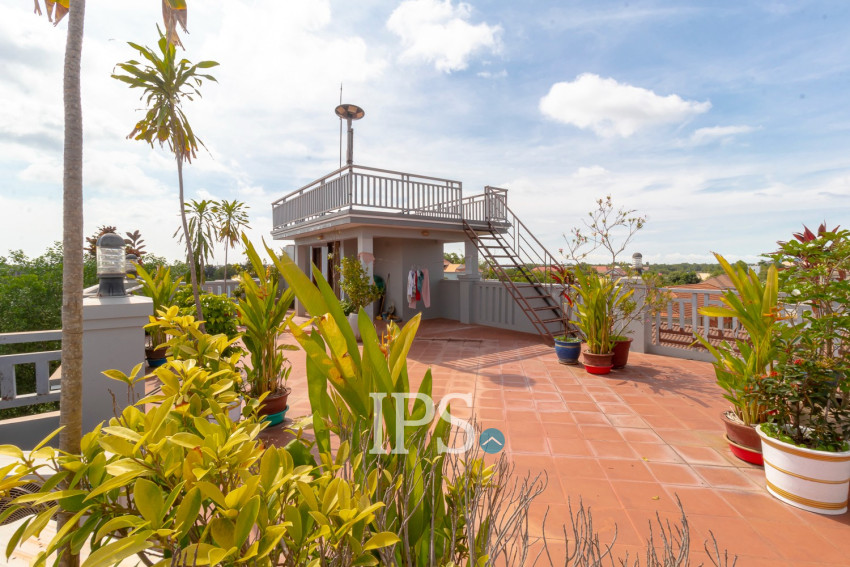 ផ្ទះ 9 បន្ទប់គេង សម្រាប់លក់- សង្កាត់ស្វាយដង្គំ, ក្រុងសៀមរាប