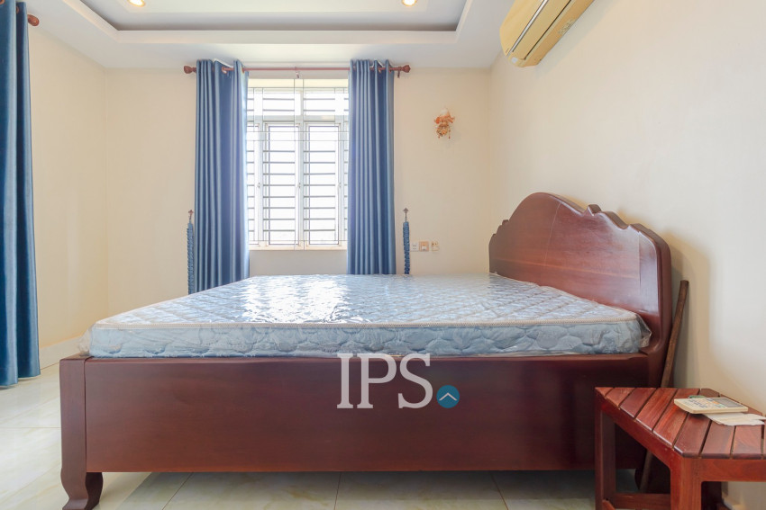 ផ្ទះ 9 បន្ទប់គេង សម្រាប់លក់- សង្កាត់ស្វាយដង្គំ, ក្រុងសៀមរាប