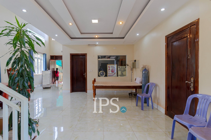 ផ្ទះ 9 បន្ទប់គេង សម្រាប់លក់- សង្កាត់ស្វាយដង្គំ, ក្រុងសៀមរាប