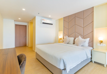 Loft 1 Bedroom Serviced  Apartment For Rent - Boeung Kak 1, Phnom Penh thumbnail