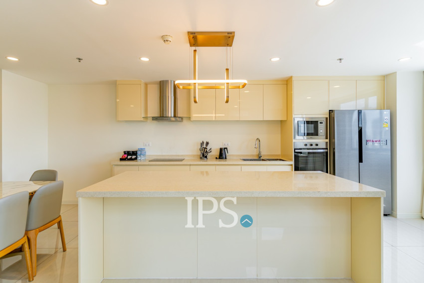 Duplex 3 Bedroom Serviced Apartment For Rent - Boeung Kak 1, Phnom Penh