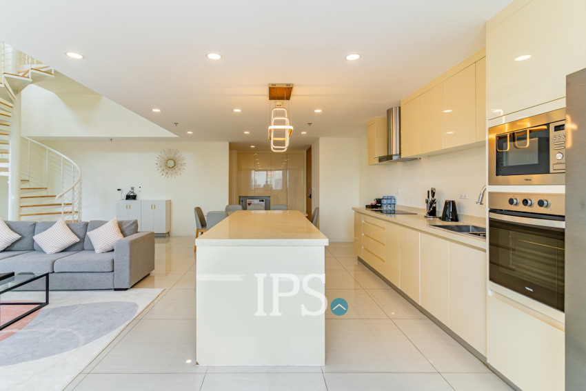 Duplex 3 Bedroom Serviced Apartment For Rent - Boeung Kak 1, Phnom Penh