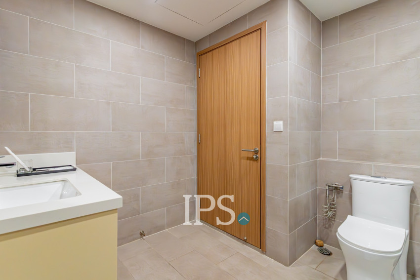 Duplex 3 Bedroom Serviced Apartment For Rent - Boeung Kak 1, Phnom Penh