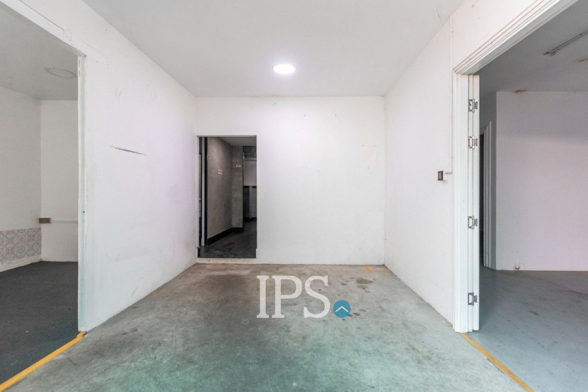 480 Sqm Commercial Space  For Rent -  Slor Kram, Siem Reap