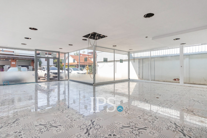 480 Sqm Commercial Space  For Rent -  Slor Kram, Siem Reap