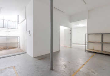 480 Sqm Commercial Space  For Rent -  Slor Kram, Siem Reap thumbnail