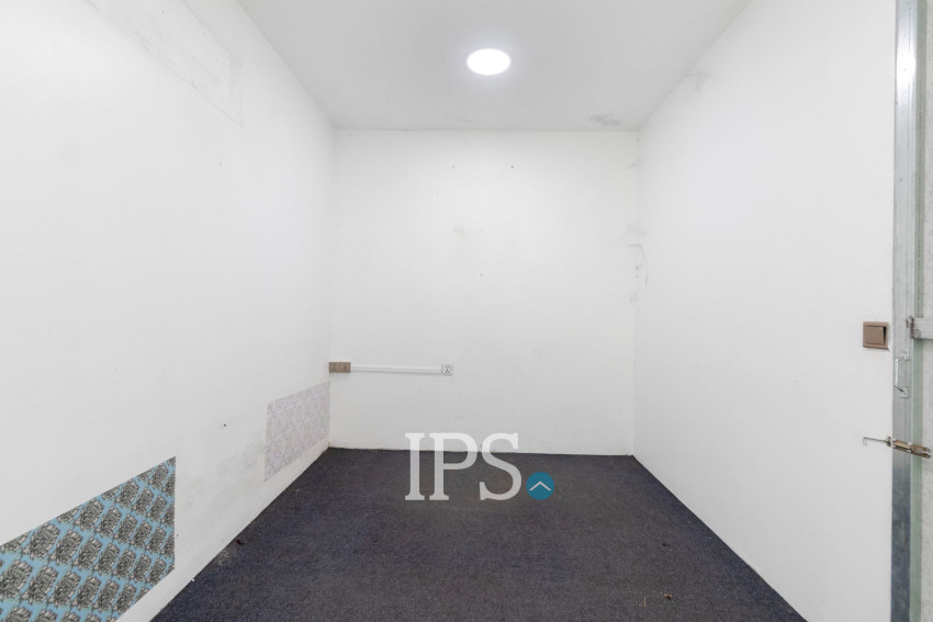 480 Sqm Commercial Space  For Rent -  Slor Kram, Siem Reap