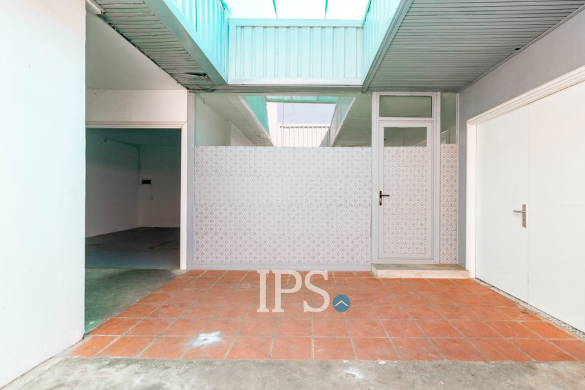 480 Sqm Commercial Space  For Rent -  Slor Kram, Siem Reap