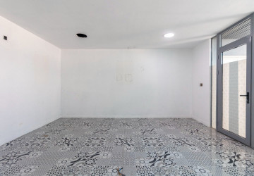 480 Sqm Commercial Space  For Rent -  Slor Kram, Siem Reap thumbnail