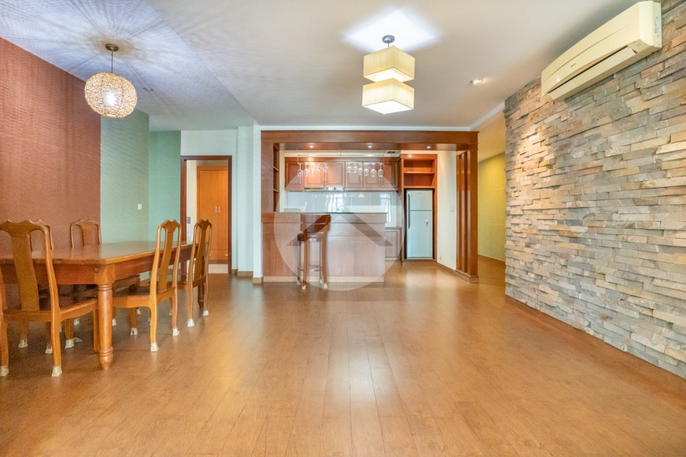 3 Bedroom Serviced Apartment For Rent - Boeung Kak 2, Phnom Penh