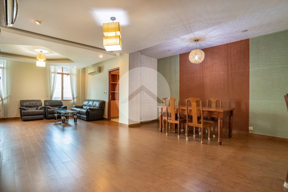3 Bedroom Serviced Apartment For Rent - Boeung Kak 2, Phnom Penh - Image 3