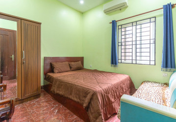 1 Bedroom Apartment For Rent - Svay Dangkum, Siem Reap thumbnail