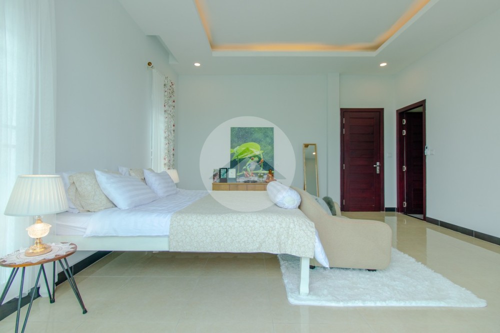 3 Bedroom Villa For Rent - Svay Thom, Siem Reap - Image 18