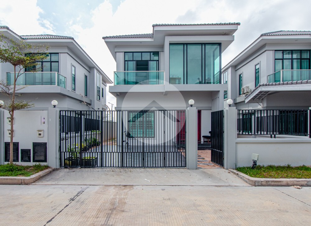 3 Bedroom Villa For Rent - Svay Thom, Siem Reap