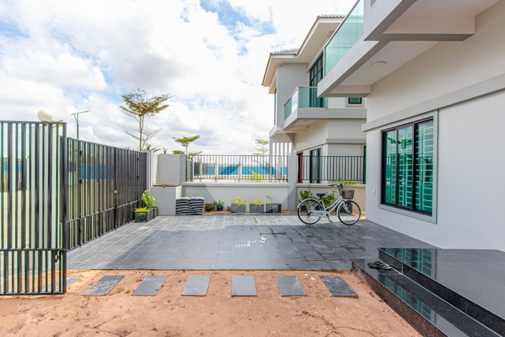3 Bedroom Villa For Rent - Svay Thom, Siem Reap - Image 32
