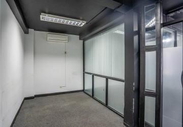 80 Sqm Office Space For Rent - Toul Svay Prey 1, Chamkarmorn, Phnom Penh thumbnail