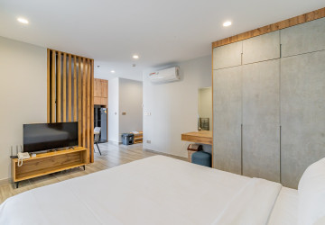 40 Sqm Studio Apartment For Rent - Boeung Kak 2, Phnom Penh thumbnail