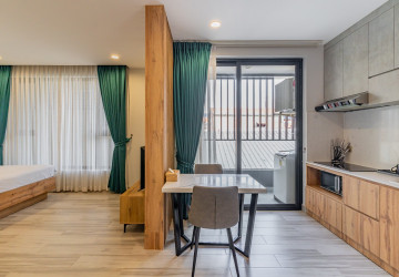 40 Sqm Studio Apartment For Rent - Boeung Kak 2, Phnom Penh thumbnail