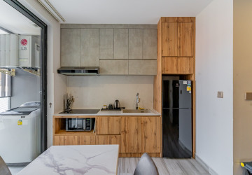 40 Sqm Studio Apartment For Rent - Boeung Kak 2, Phnom Penh thumbnail