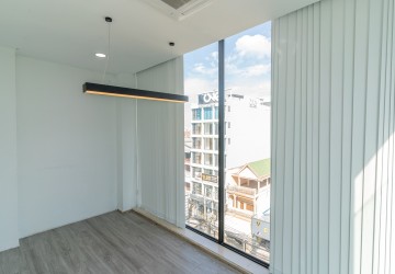 65 Sqm Office Space For Rent - Srah Chork, Phnom Penh thumbnail